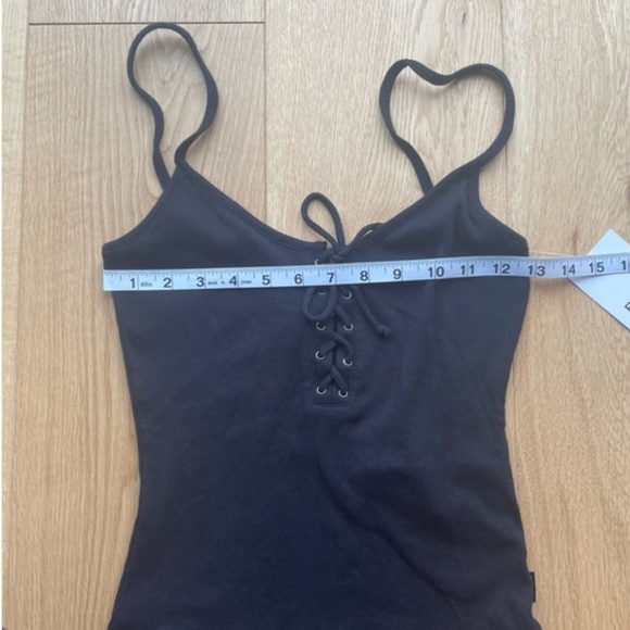 NWT RVCA  HINGED LACE-UP CAMI TANK TOP S - Picture 11 of 12
